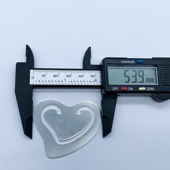 Tiffany & Co Heart Elsa Peretti Bookmark in Sterling 925 Silver - Picture 7 of 12